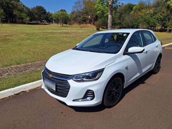 CHEVROLET ONIX 1.0 TURBO FLEX PREMIER AUTOMÁTICO